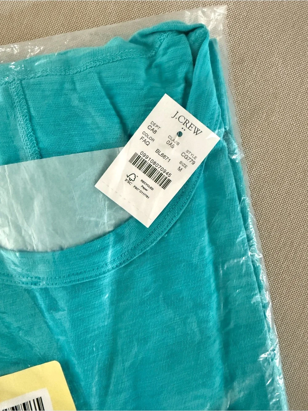 NWT Women’s J. Crew Factory Girlfriend Tee - Picture 4 of 8
